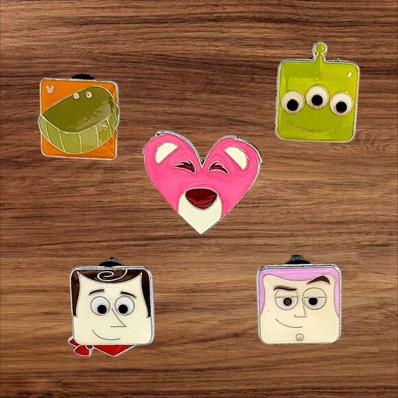 5 Toy Story Disney Parks Trading Pins, Plus 2 Bonus Pins - Picture 1 of 2